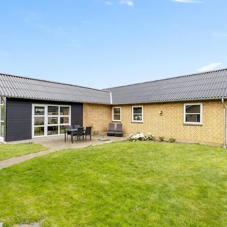 Aina - 20km From The Sea By Interhome Holiday home
