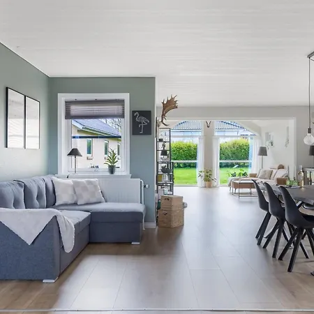 Aina - 20km From The Sea By Interhome Bredebro